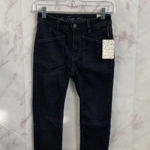 NWT- Free People - Women's - Mid Rise Released Hem Skinny Pants